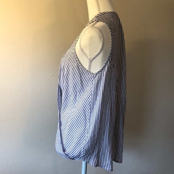 Millibon Faux Wrap Sleeveless Blouse - M - Picture 2 of 4